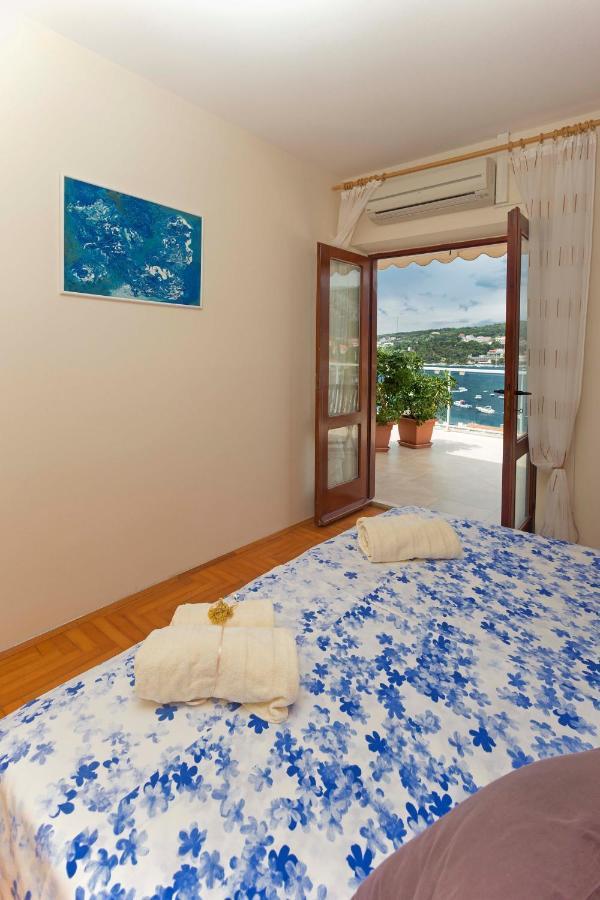 Seaview Guesthouse - Zf Hvar ฮวาร์ ภายนอก รูปภาพ