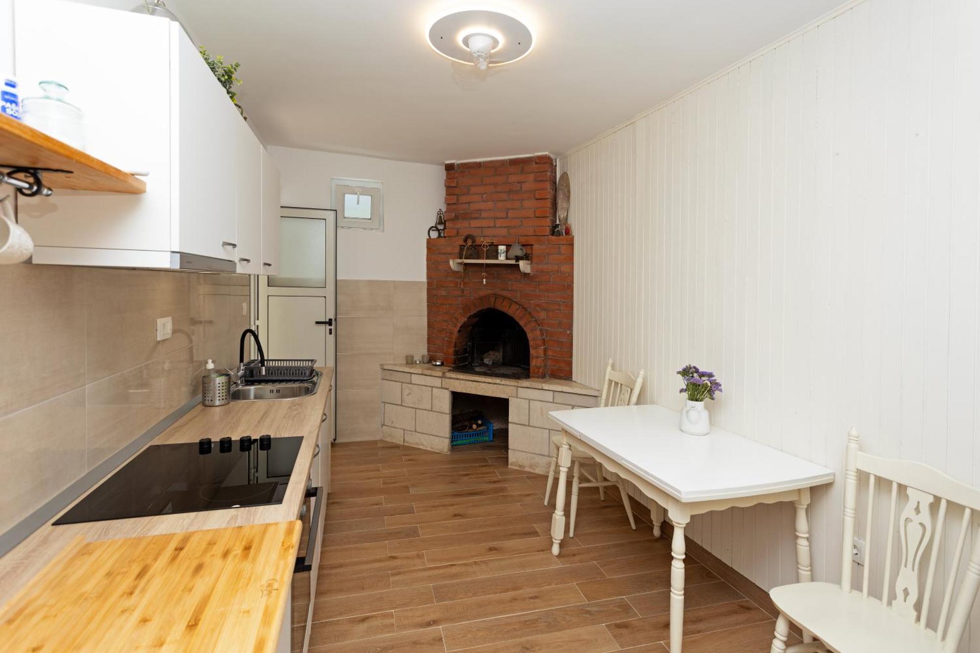 Seaview Guesthouse - Zf Hvar ฮวาร์ ภายนอก รูปภาพ