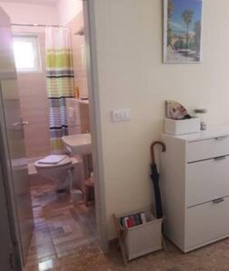 Seaview Guesthouse - Zf Hvar ฮวาร์ ภายนอก รูปภาพ